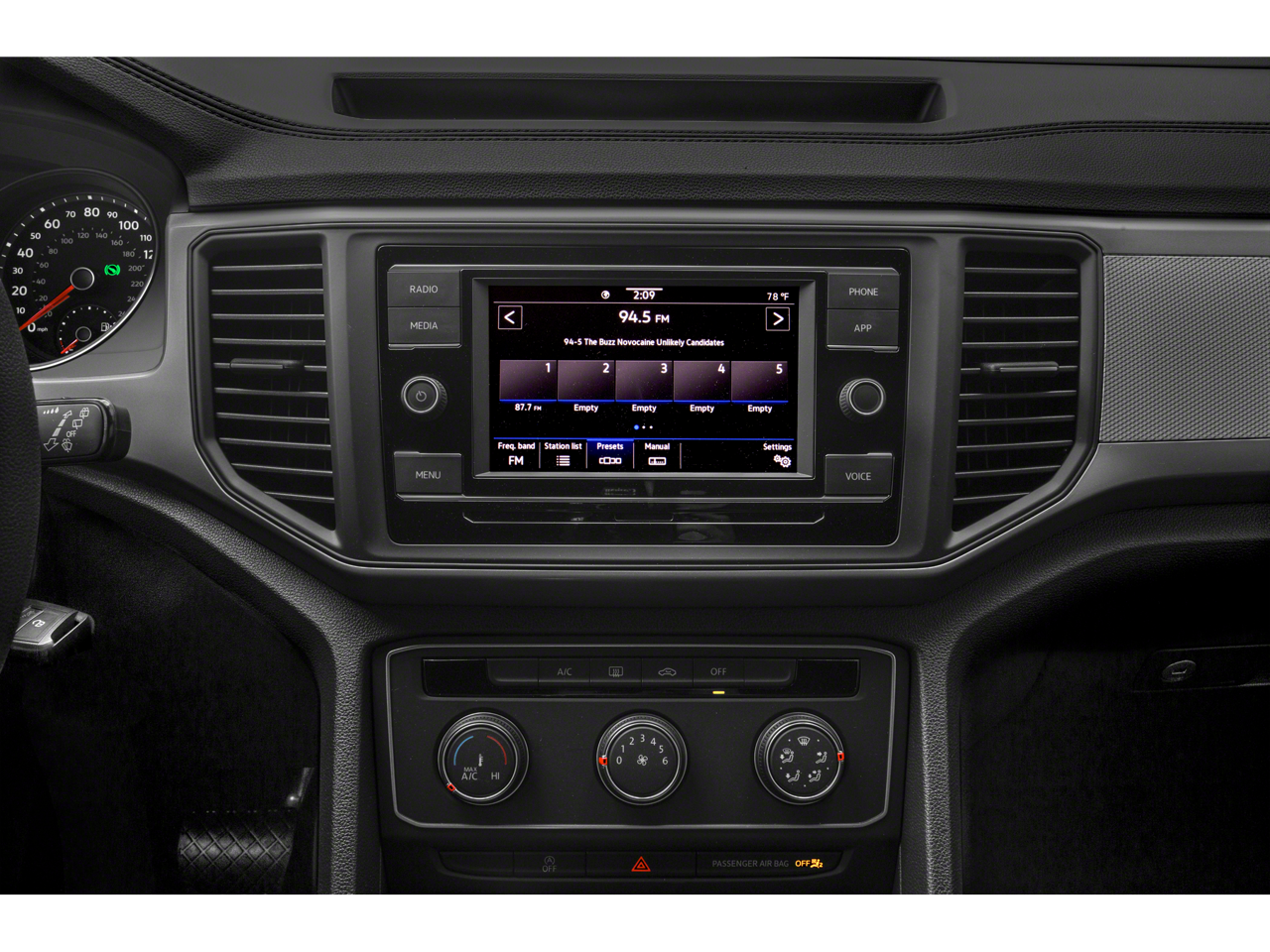 2021 Volkswagen Atlas Cross Sport 3.6L V6 SE w/Technology R-Line