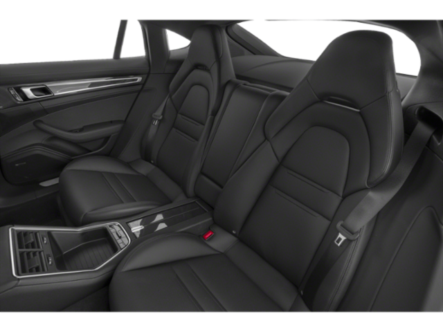 2018 Porsche Panamera 4