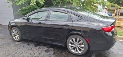 2016 Chrysler 200 S