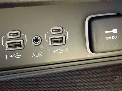 2023 Jeep Grand Cherokee Laredo 4x4