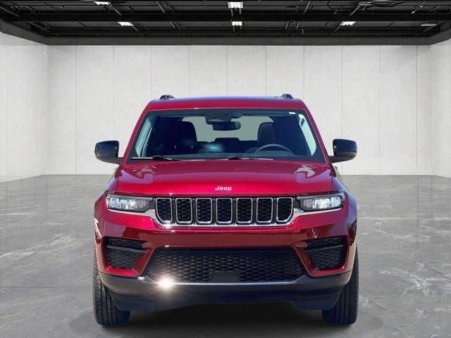 2023 Jeep Grand Cherokee Laredo 4x4