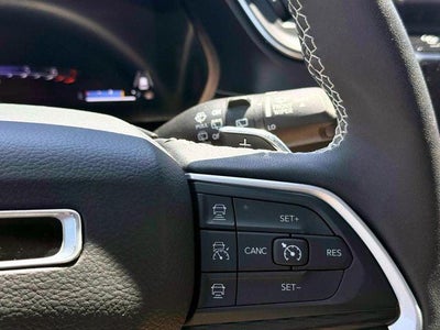 2023 Jeep Grand Cherokee Laredo 4x4