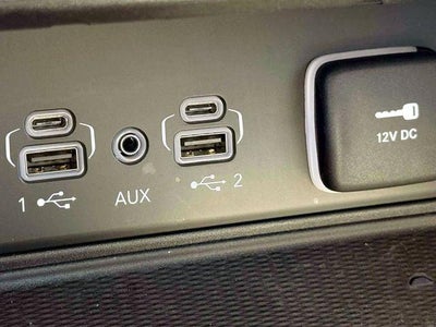 2023 Jeep Grand Cherokee Laredo 4x4