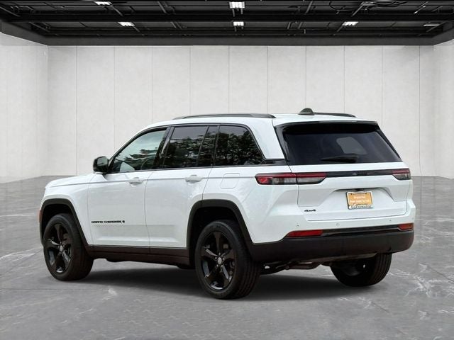 2023 Jeep Grand Cherokee Altitude 4x4