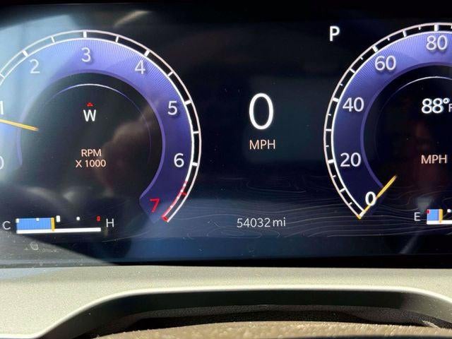 2023 Jeep Grand Cherokee Laredo 4x4