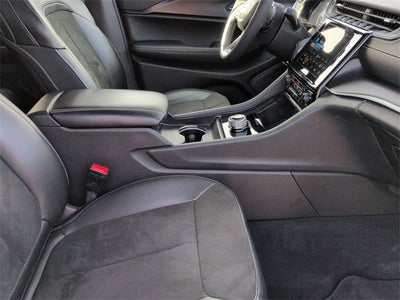 2025 Jeep Grand Cherokee Altitude 4x4