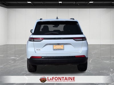 2025 Jeep Grand Cherokee Altitude 4x4