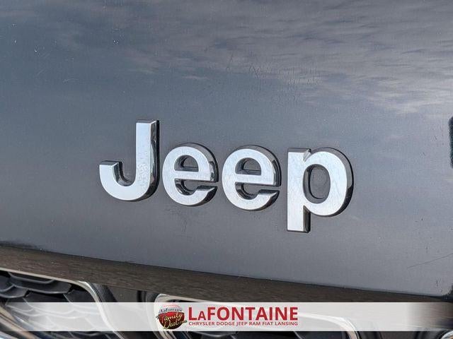 2023 Jeep Grand Cherokee Laredo