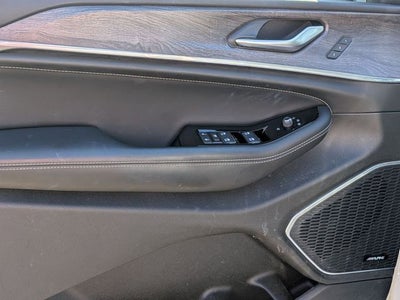 2023 Jeep Grand Cherokee Overland 4x4