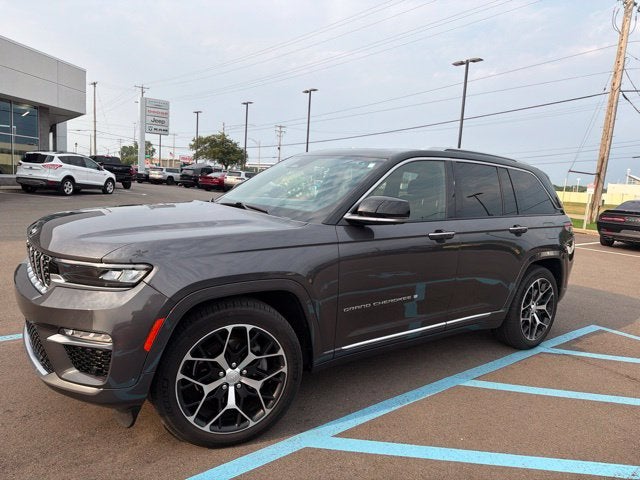 2022 Jeep Grand Cherokee Summit Reserve