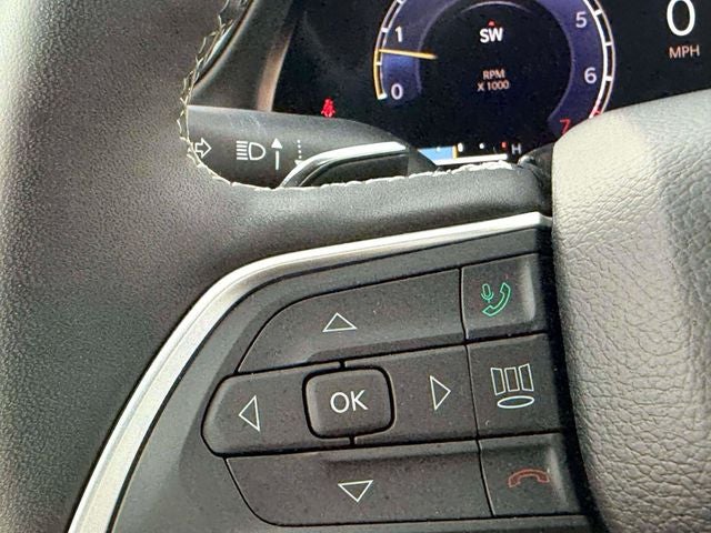 2024 Jeep Grand Cherokee L Laredo 4x4