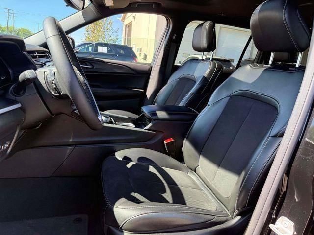 2024 Jeep Grand Cherokee L Altitude X 4x4