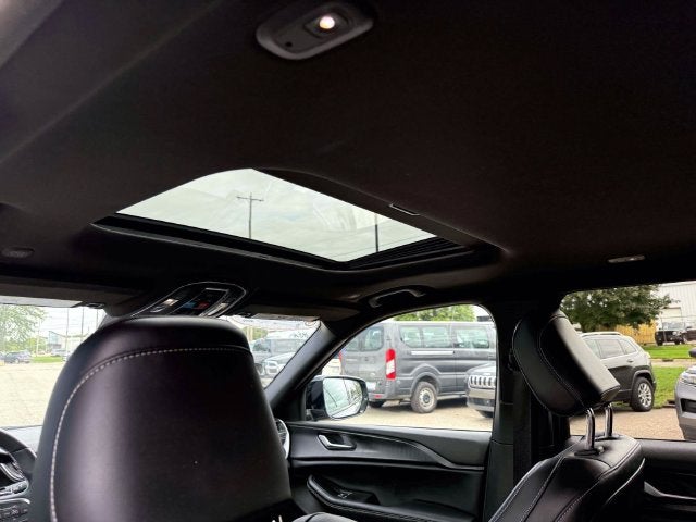 2023 Jeep Grand Cherokee L Altitude X 4x4