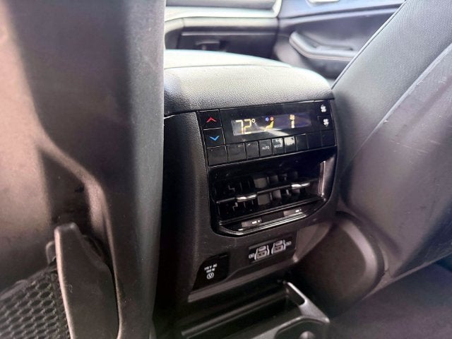 2023 Jeep Grand Cherokee L Altitude X 4x4