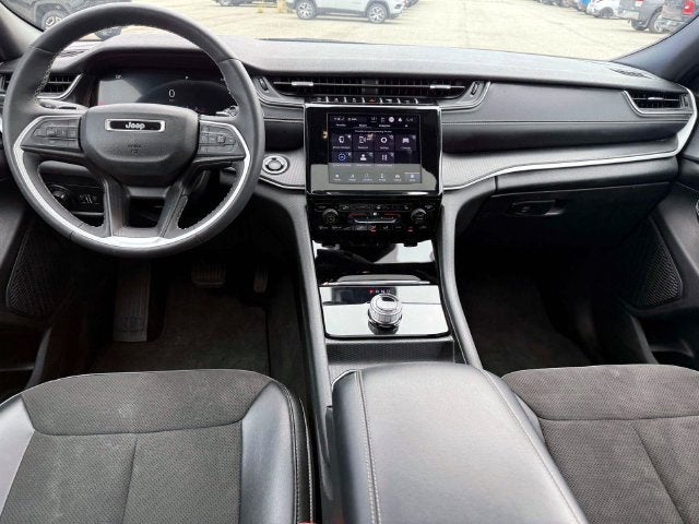 2023 Jeep Grand Cherokee L Altitude X 4x4