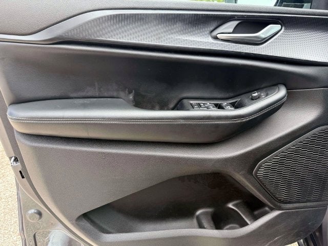 2023 Jeep Grand Cherokee L Altitude X 4x4