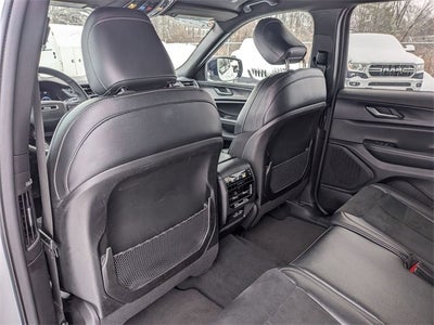 2024 Jeep Grand Cherokee L Altitude 4x4