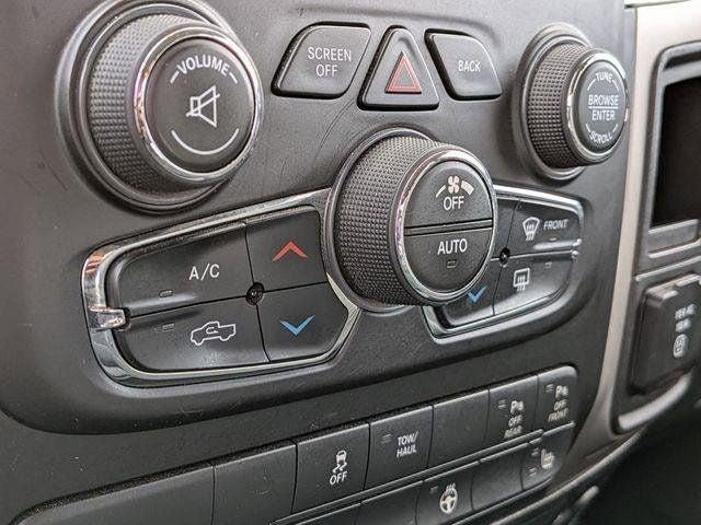 2018 RAM 1500 Big Horn Quad Cab 4x4 6'4' Box