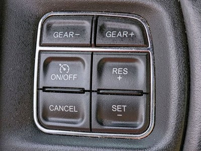 2018 RAM 1500 Rebel Crew Cab 4x4 5'7' Box