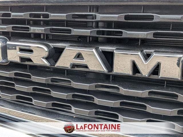2023 RAM 1500 Big Horn Crew Cab 4x4 5'7' Box