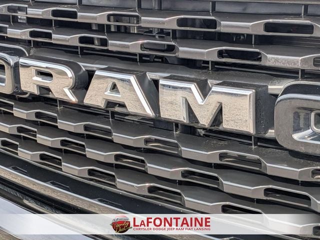 2023 RAM 1500 Big Horn Crew Cab 4x4 5'7' Box