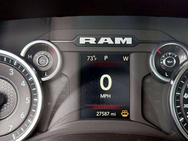 2023 RAM 1500 Big Horn Crew Cab 4x4 5'7' Box