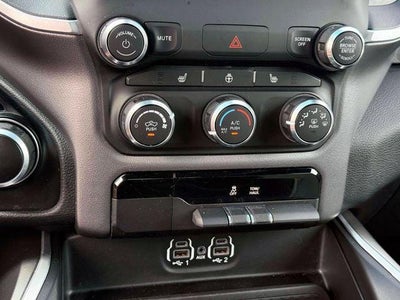 2023 RAM 1500 Big Horn Crew Cab 4x4 5'7' Box