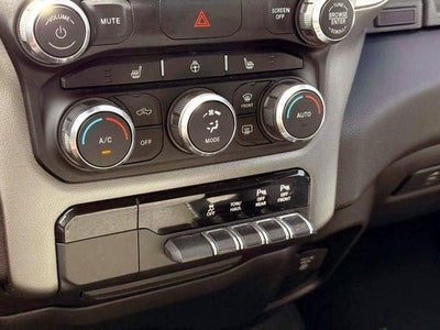 2019 RAM 1500 Big Horn/Lone Star Crew Cab 4x4 5'7' Box