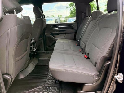 2024 RAM 1500 Big Horn Crew Cab 4x4 5'7' Box