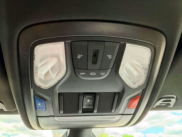 2024 RAM 1500 Big Horn Crew Cab 4x4 5'7' Box