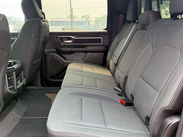 2023 RAM 1500 Big Horn Crew Cab 4x4 5'7' Box