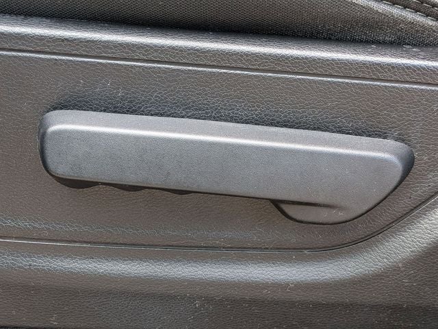 2021 RAM 1500 Big Horn Crew Cab 4x4 5'7' Box