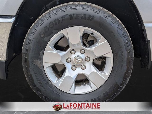 2021 RAM 1500 Big Horn Crew Cab 4x4 5'7' Box