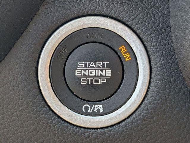 2019 RAM 1500 Big Horn/Lone Star Crew Cab 4x4 5'7' Box