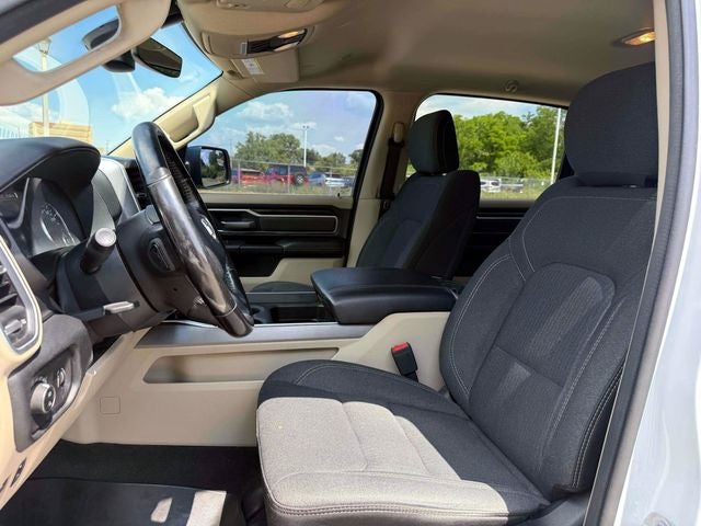 2020 RAM 1500 Big Horn Crew Cab 4x4 5'7' Box