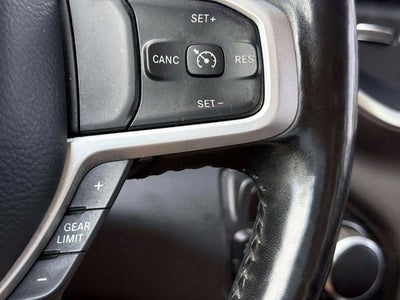 2020 RAM 1500 Big Horn Crew Cab 4x4 5'7' Box