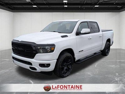 2020 RAM 1500 Big Horn Crew Cab 4x4 5'7' Box