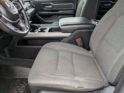 2020 RAM 1500 Big Horn Crew Cab 4x4 5'7' Box