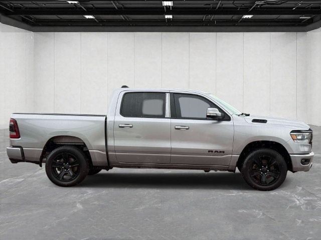 2020 RAM 1500 Big Horn Crew Cab 4x4 5'7' Box