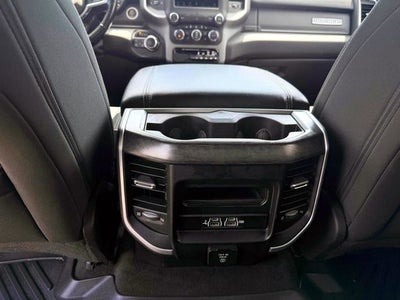 2020 RAM 1500 Big Horn Crew Cab 4x4 5'7' Box