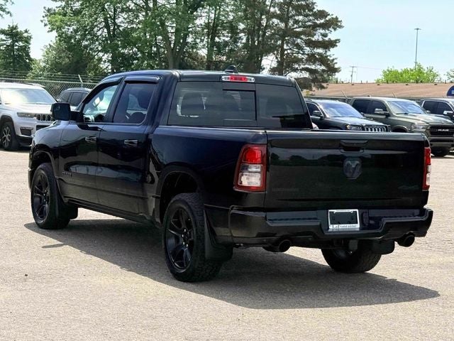 2020 RAM 1500 Big Horn Crew Cab 4x4 5'7' Box