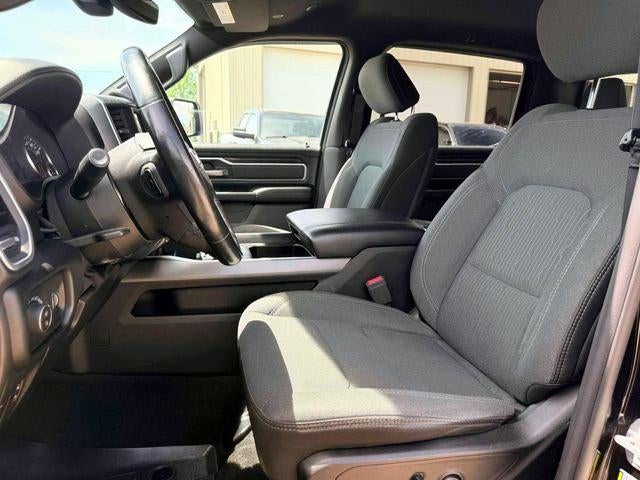 2020 RAM 1500 Big Horn Crew Cab 4x4 5'7' Box