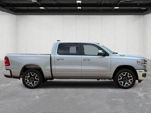 2026 RAM 1500 Laramie Crew Cab 4x4 5'7' Box