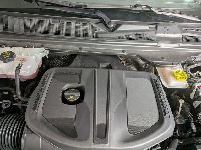 2026 RAM 1500 Laramie Crew Cab 4x4 5'7' Box