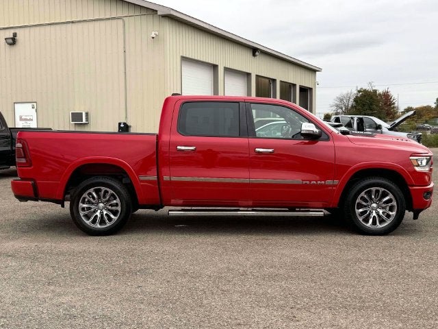 2019 RAM 1500 Laramie Crew Cab 4x4 5'7' Box