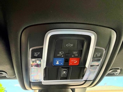 2024 RAM 1500 Laramie Crew Cab 4x4 5'7' Box