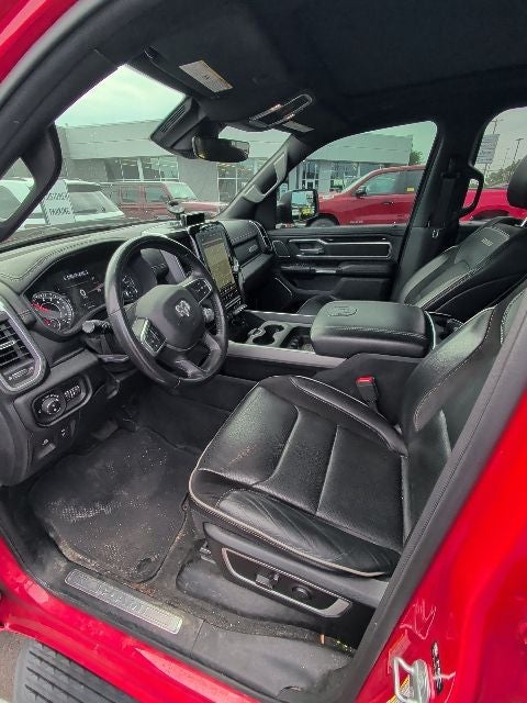 2021 RAM 1500 Laramie Crew Cab 4x4 5'7' Box