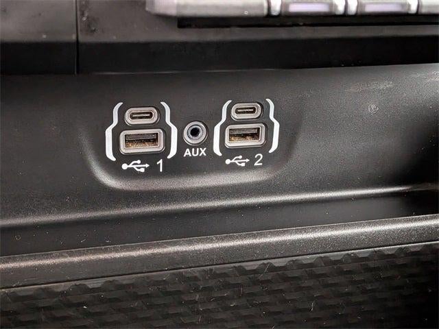 2024 RAM 1500 Laramie Crew Cab 4x4 5'7' Box