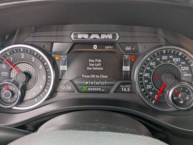 2024 RAM 1500 Laramie Crew Cab 4x4 5'7' Box