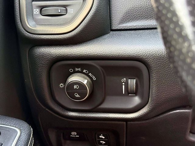 2021 RAM 1500 Rebel Crew Cab 4x4 5'7' Box
